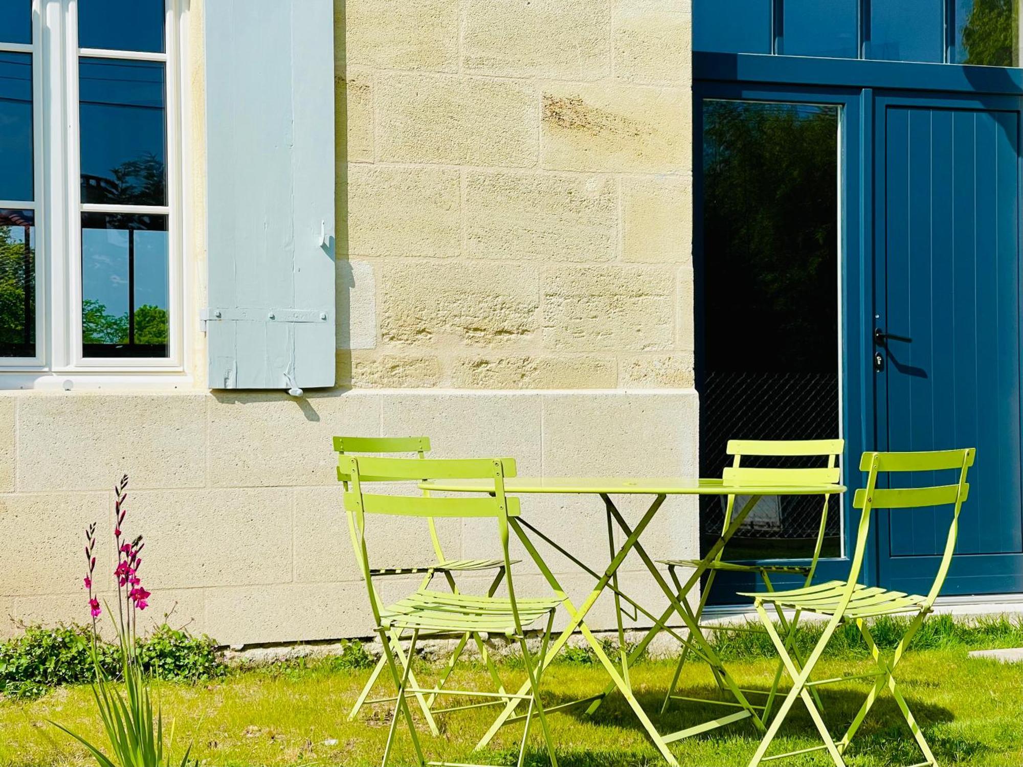 Maison Cosy Avec Vue Sur Les Vignes. *